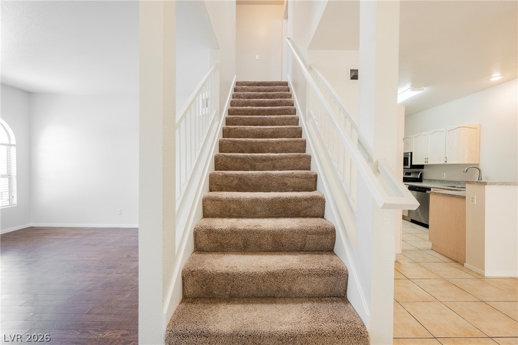 2603 Noble Fir Avenue - Photo 5