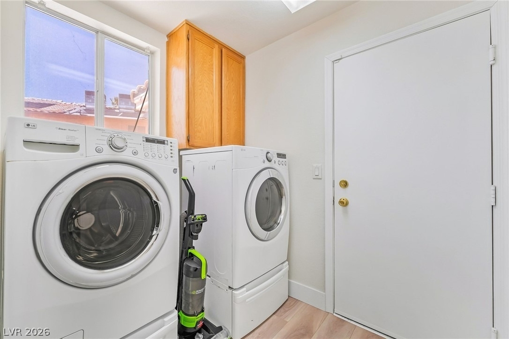 104 Appian Way - Photo 14
