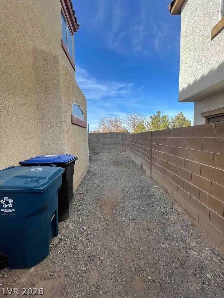 731 Emerald Idol Place - Photo 5