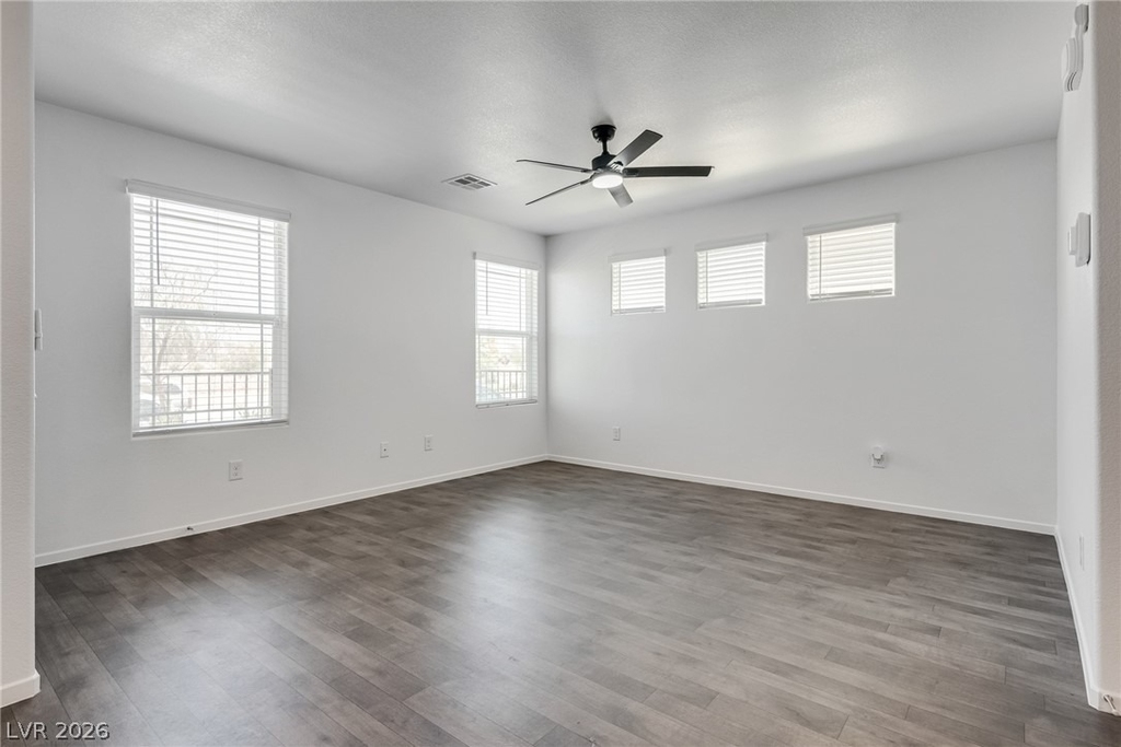 1114 Scarlet Sparrow Street - Photo 6