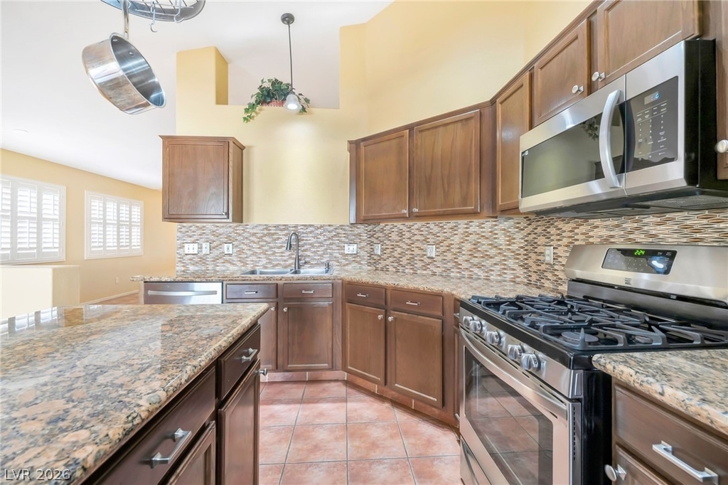 9346 Coral Berry Street - Photo 17