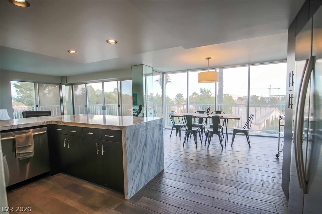 3111 Bel Air Drive - Photo 9
