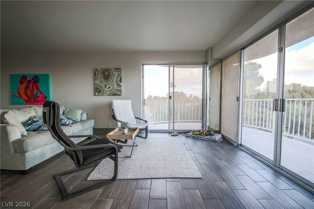 3111 Bel Air Drive - Photo 5