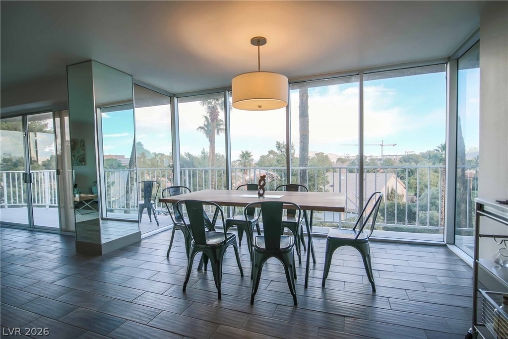 3111 Bel Air Drive - Photo 2