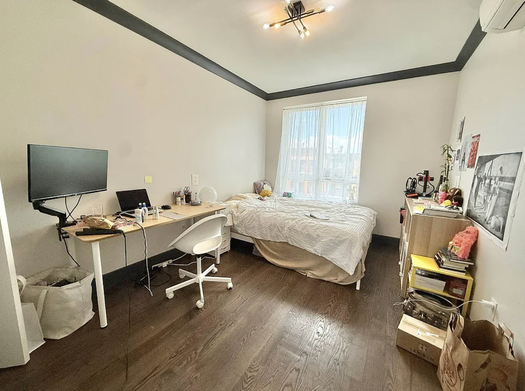 1078 Bergen Street - Photo 7