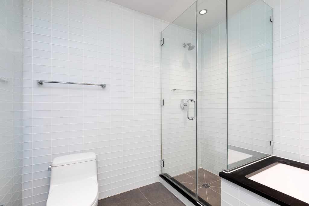 554 West 54th Street - Photo 13