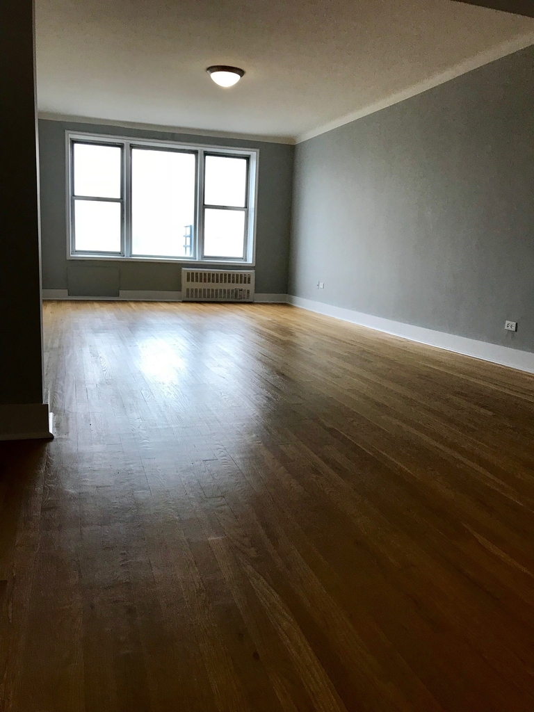 99-24 67th road forest hills - Photo 4