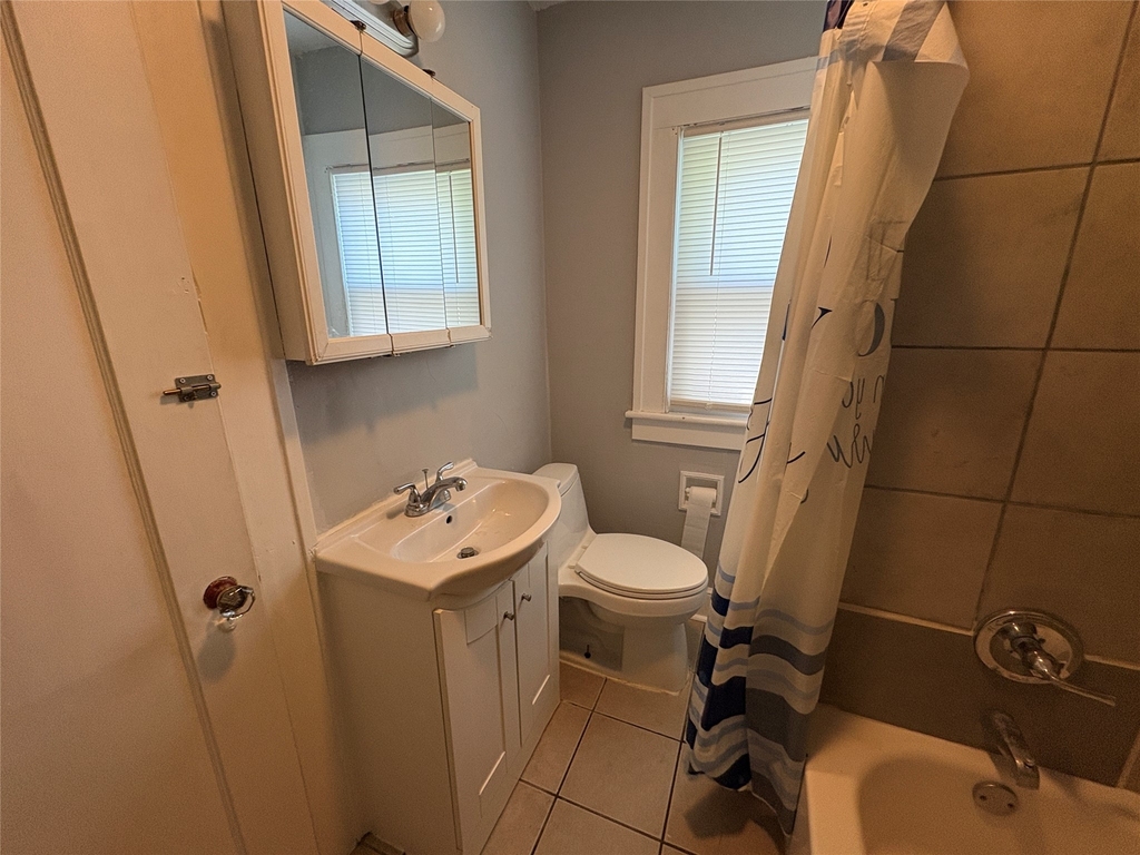 260 Ackley Ave - Photo 10