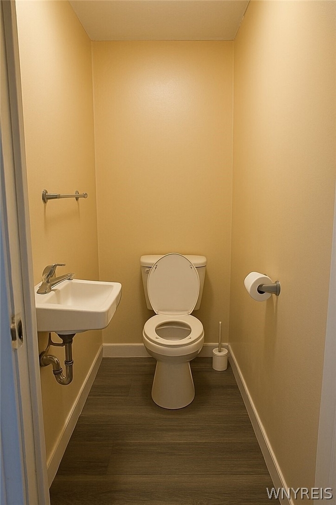 64 Montrose Avenue - Photo 12