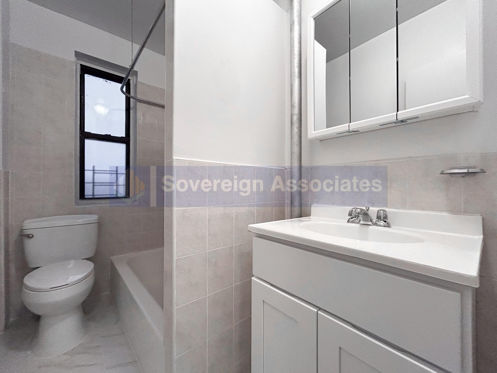 590 Fort Washington Avenue - Photo 12