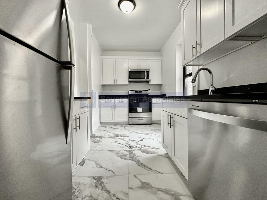 590 Fort Washington Avenue - Photo 6