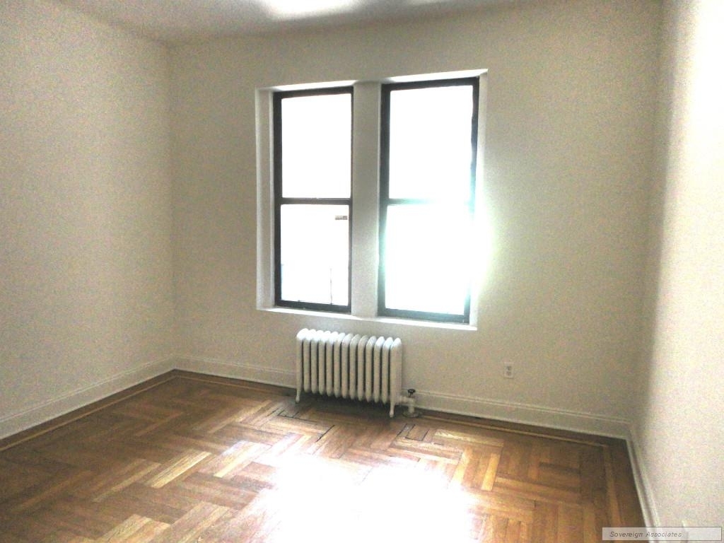 652 West 163rd Street - Photo 2
