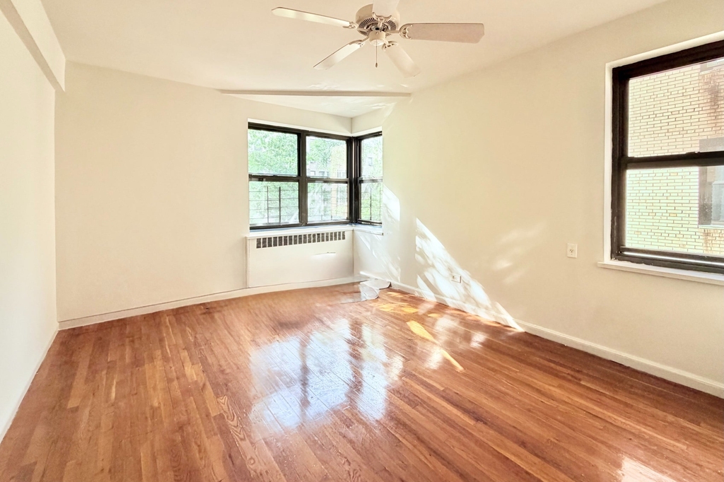 700 Fort Washington Avenue - Photo 8