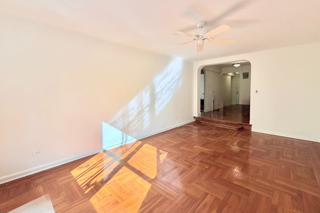 700 Fort Washington Avenue - Photo 4