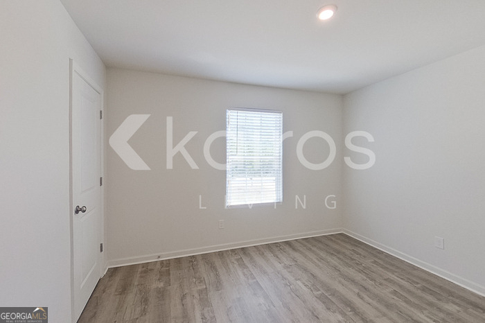 2826 Jordan Avenue - Photo 9