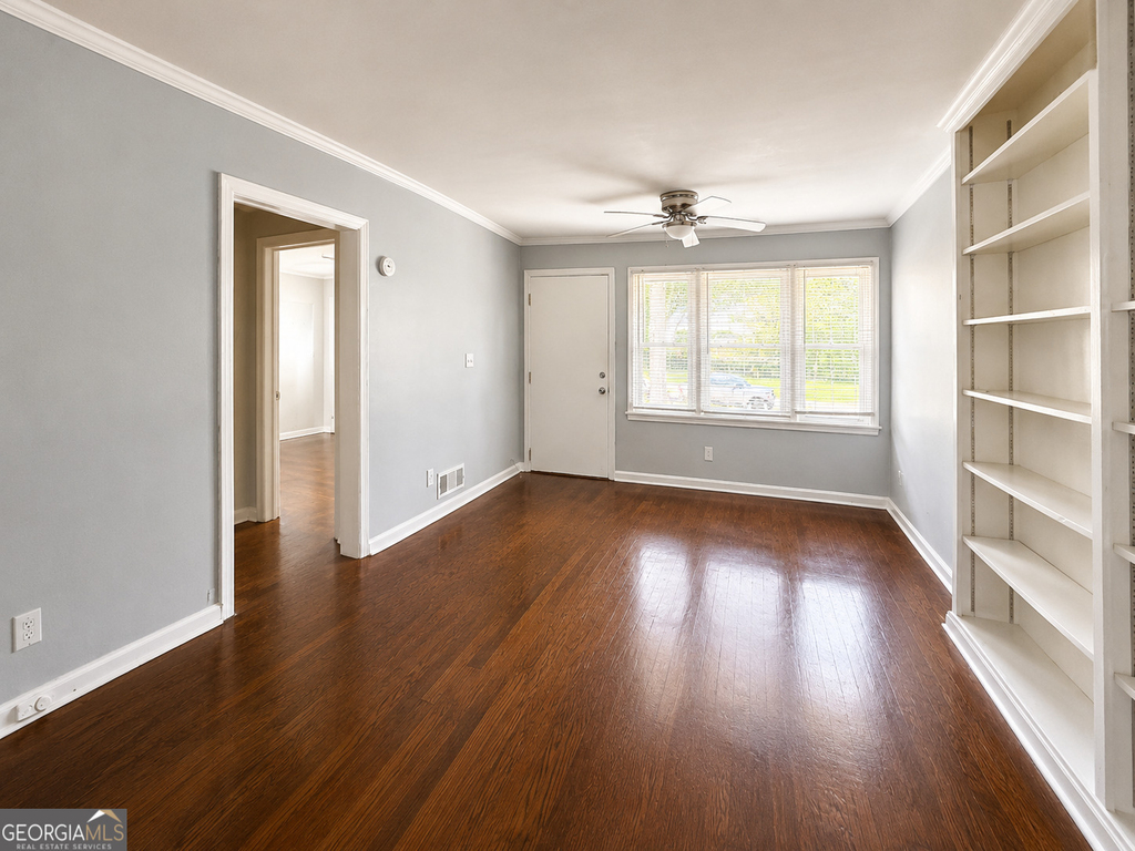 147 Burnside Street - Photo 3