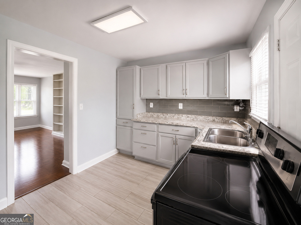 147 Burnside Street - Photo 13