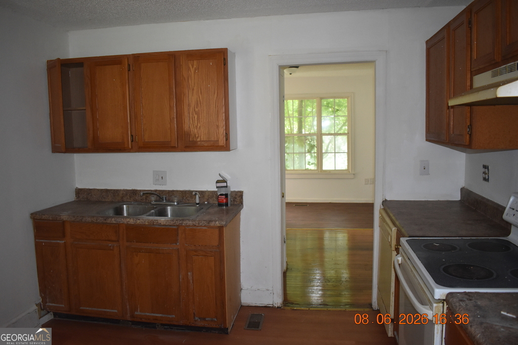 4830 Wilson Road - Photo 20