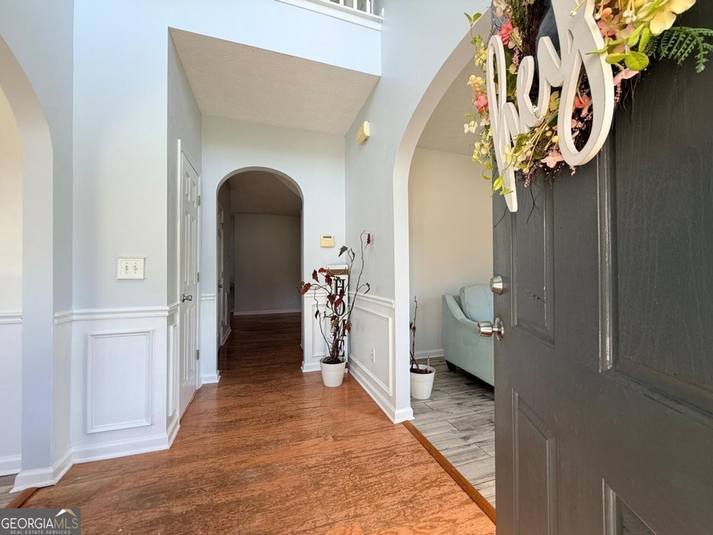 645 Highpoint Way - Photo 1