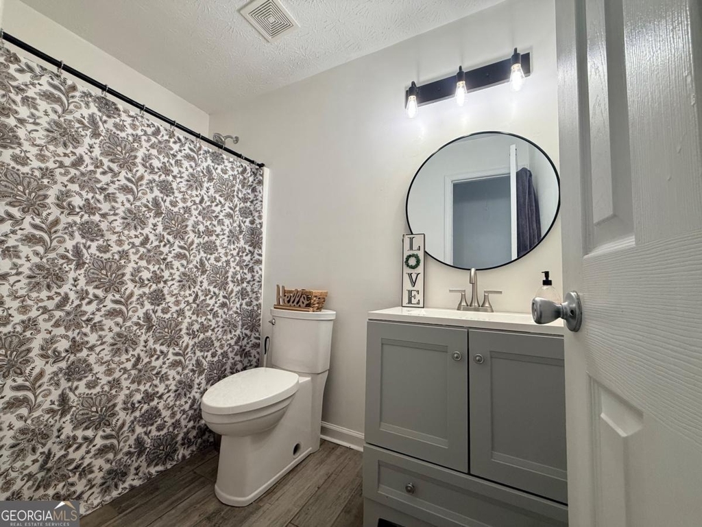 645 Highpoint Way - Photo 9