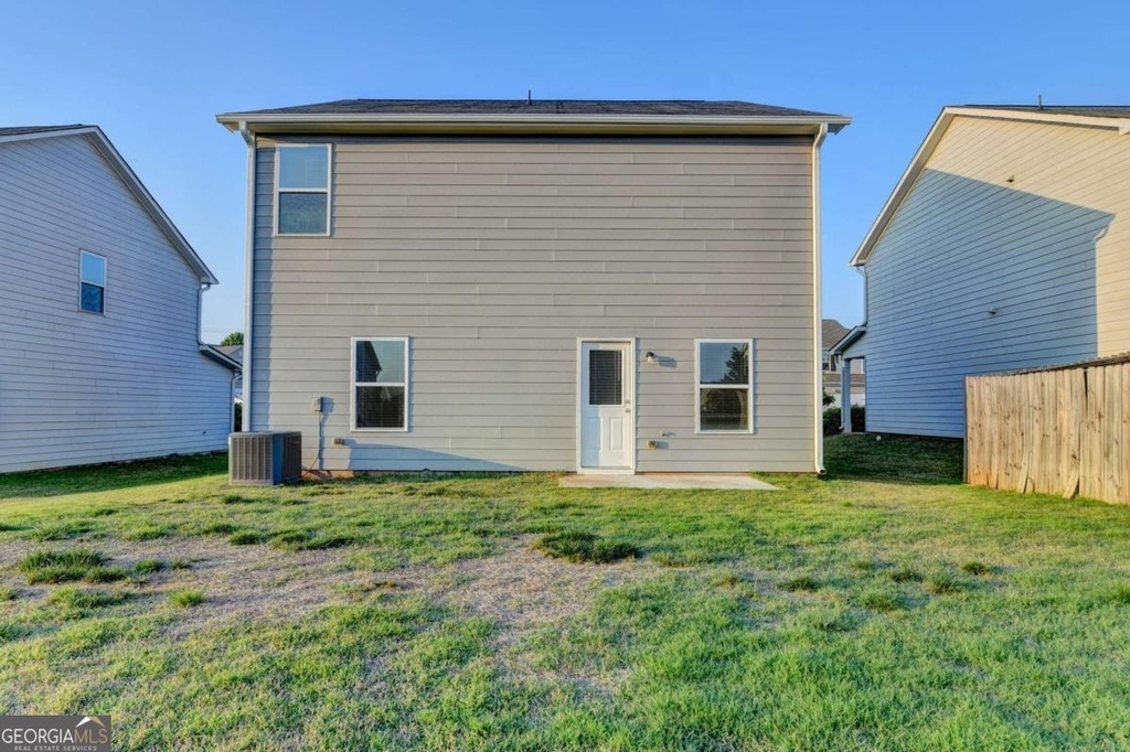 811 Independence Avenue - Photo 48