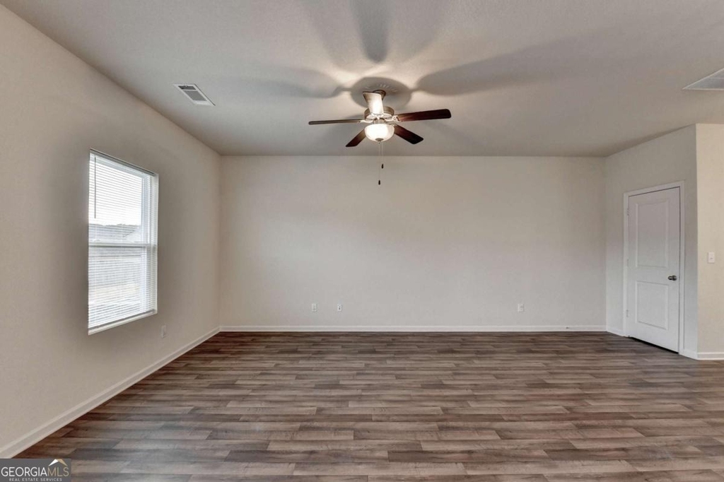 811 Independence Avenue - Photo 25