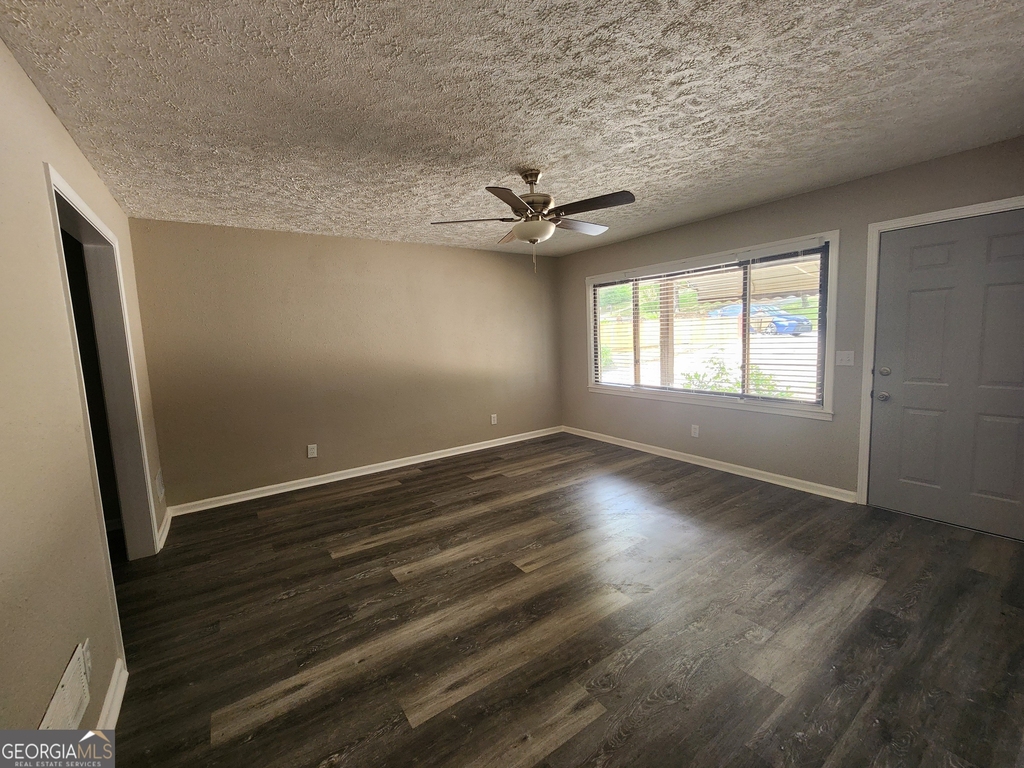 4524 Lasalle Drive - Photo 3