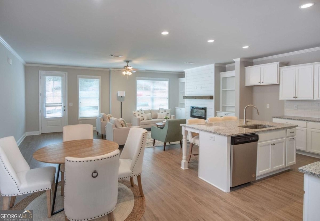 5412 Maple Grove Lane - Photo 1