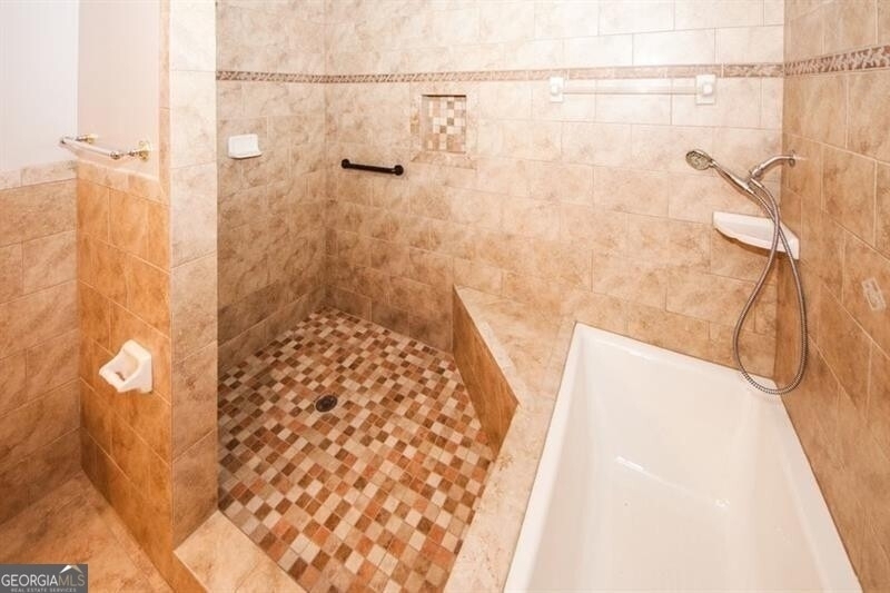 5075 Winters Chapel Road - Photo 15