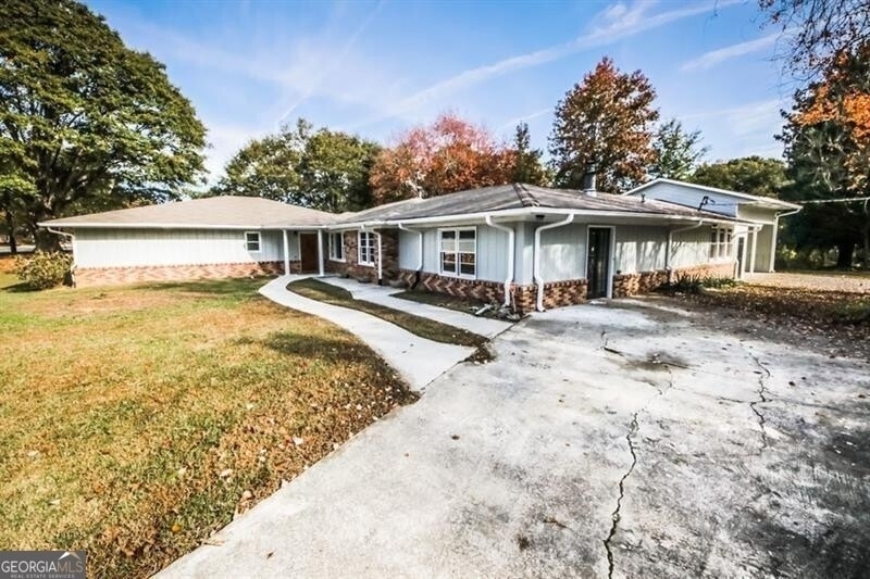 5075 Winters Chapel Road - Photo 1