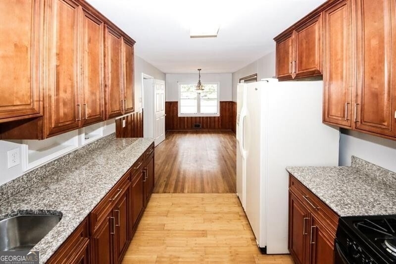5075 Winters Chapel Road - Photo 4
