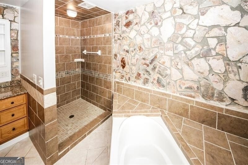 5075 Winters Chapel Road - Photo 39