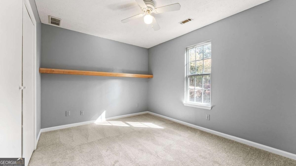 405 Christopher Lane - Photo 9