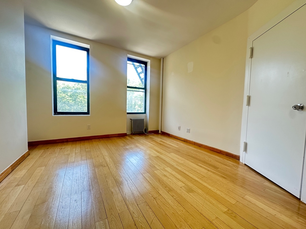 852 Amsterdam Avenue - Photo 1