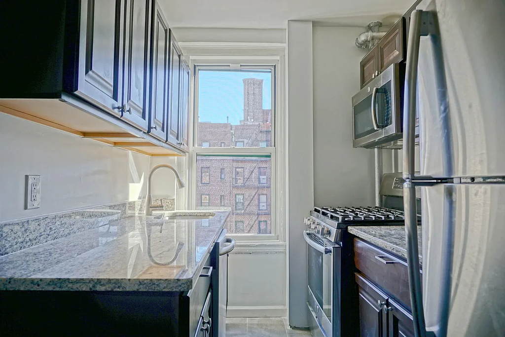 34-19 90th Street - Photo 1