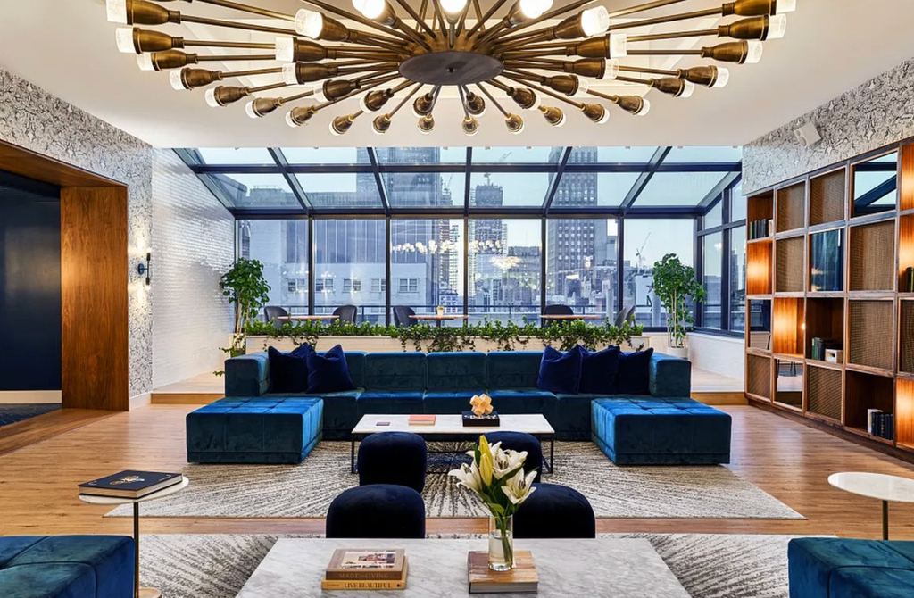 West 34th Street - Photo 2
