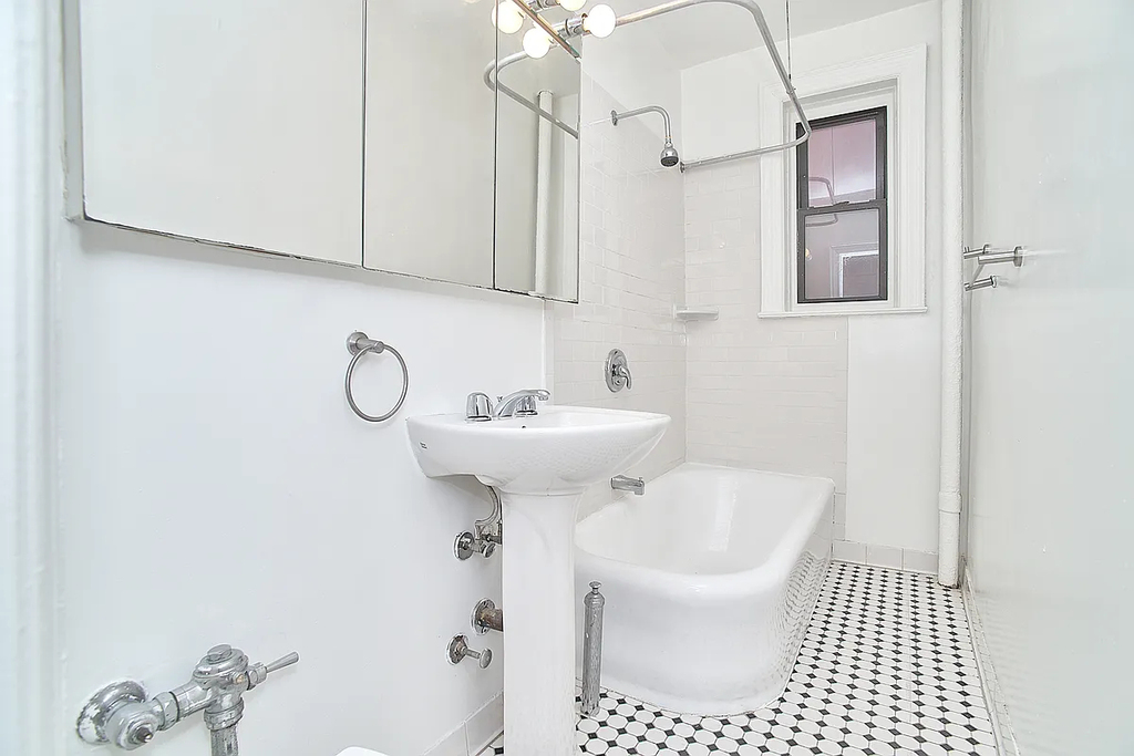 37-25 81st Street - Photo 6