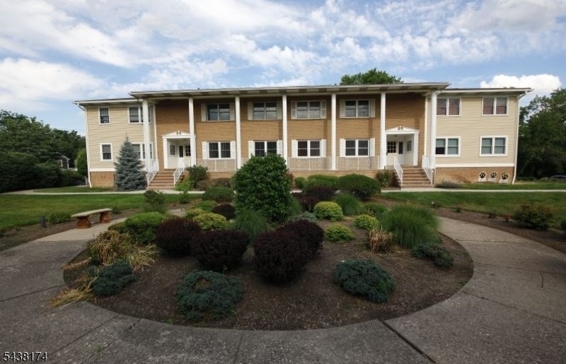 105 Newark Pompton Turnpike - Photo 0
