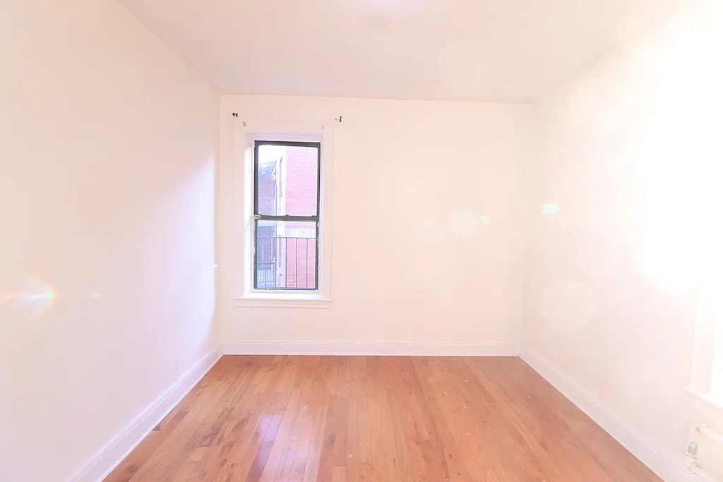 139-12 34th Road - Photo 3