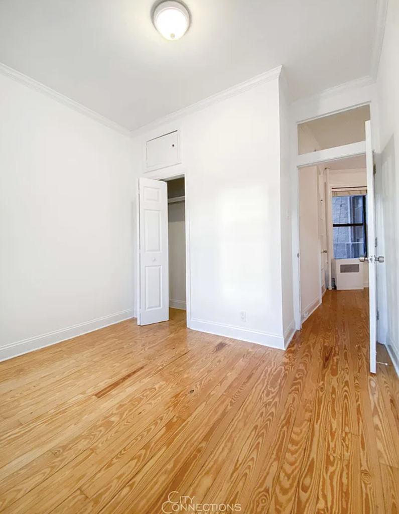 26 Grand Street - Photo 4