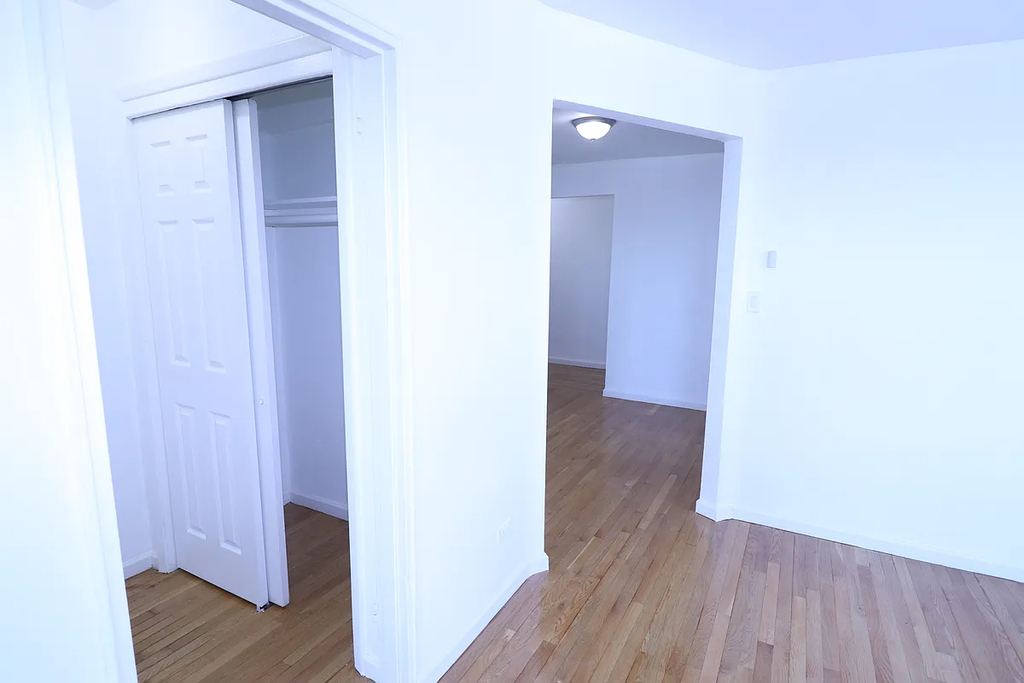 143-45 Sanford Avenue - Photo 4