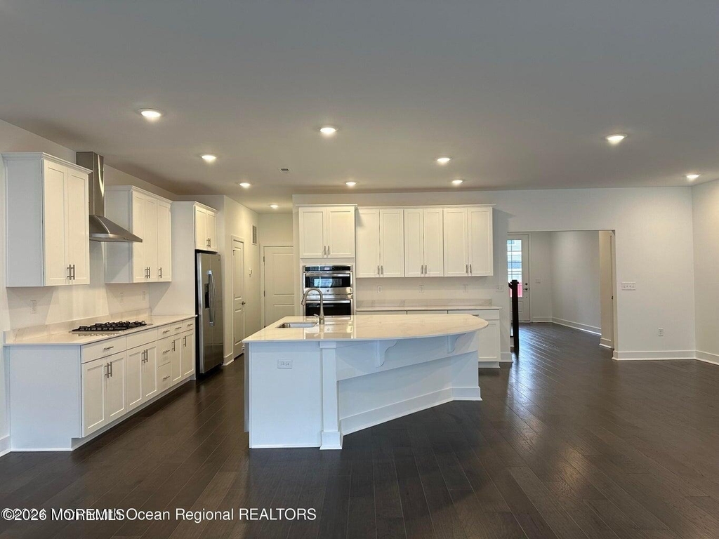 903 Navigator Avenue - Photo 2