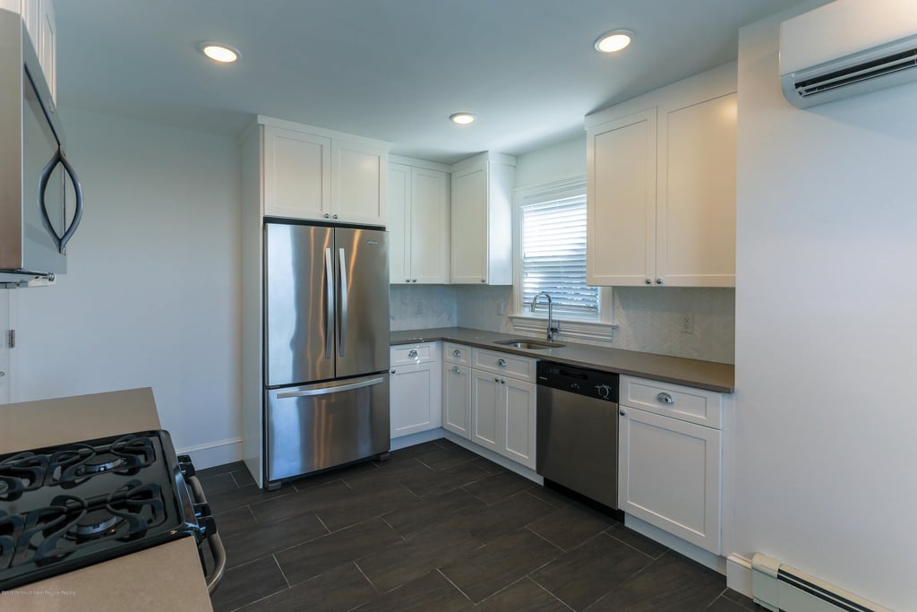 35 Ocean Boulevard - Photo 4