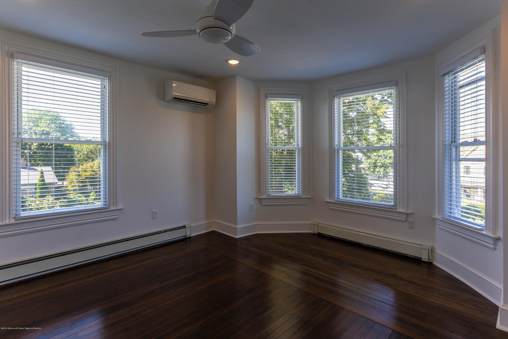 35 Ocean Boulevard - Photo 1