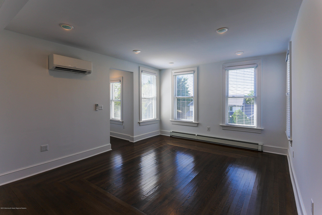 35 Ocean Boulevard - Photo 0
