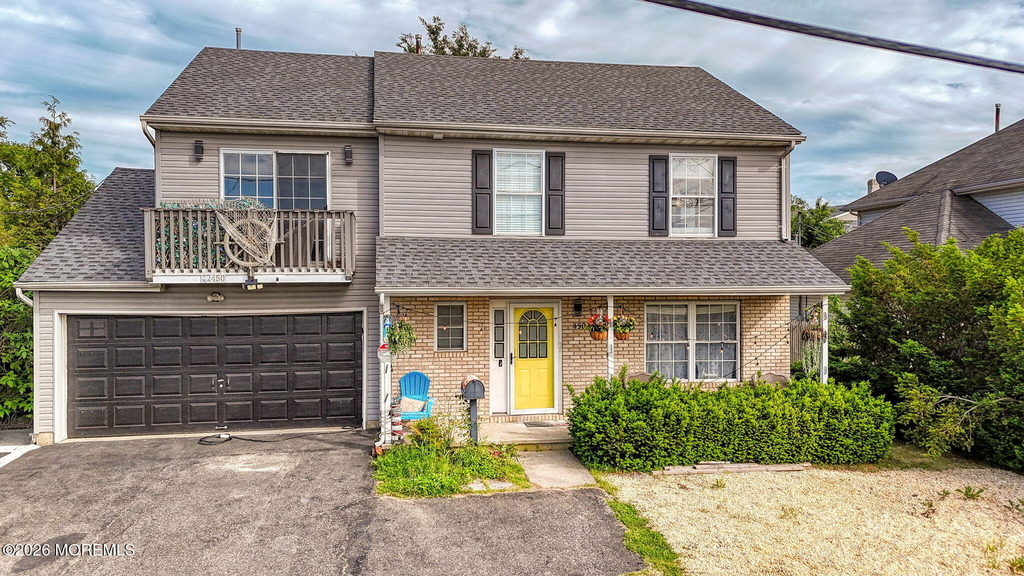 450 Beachway Avenue - Photo 0