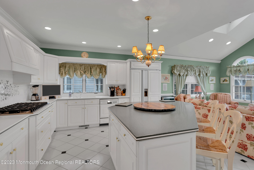 5 New York Boulevard - Photo 20