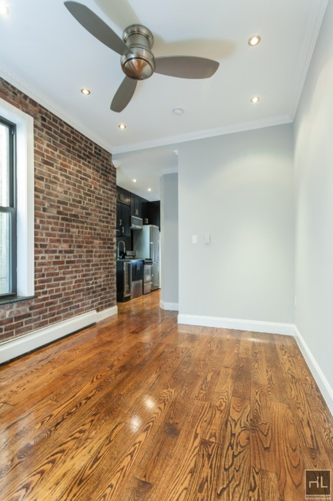 West 103rd Street - Photo 2
