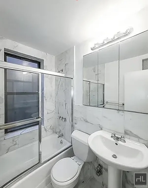 East 58 Street - Photo 7