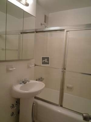 West 16 Street - Photo 2